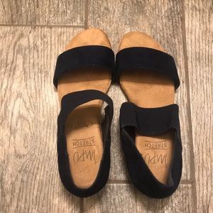 Impo Women’s Range Stretch Sandals